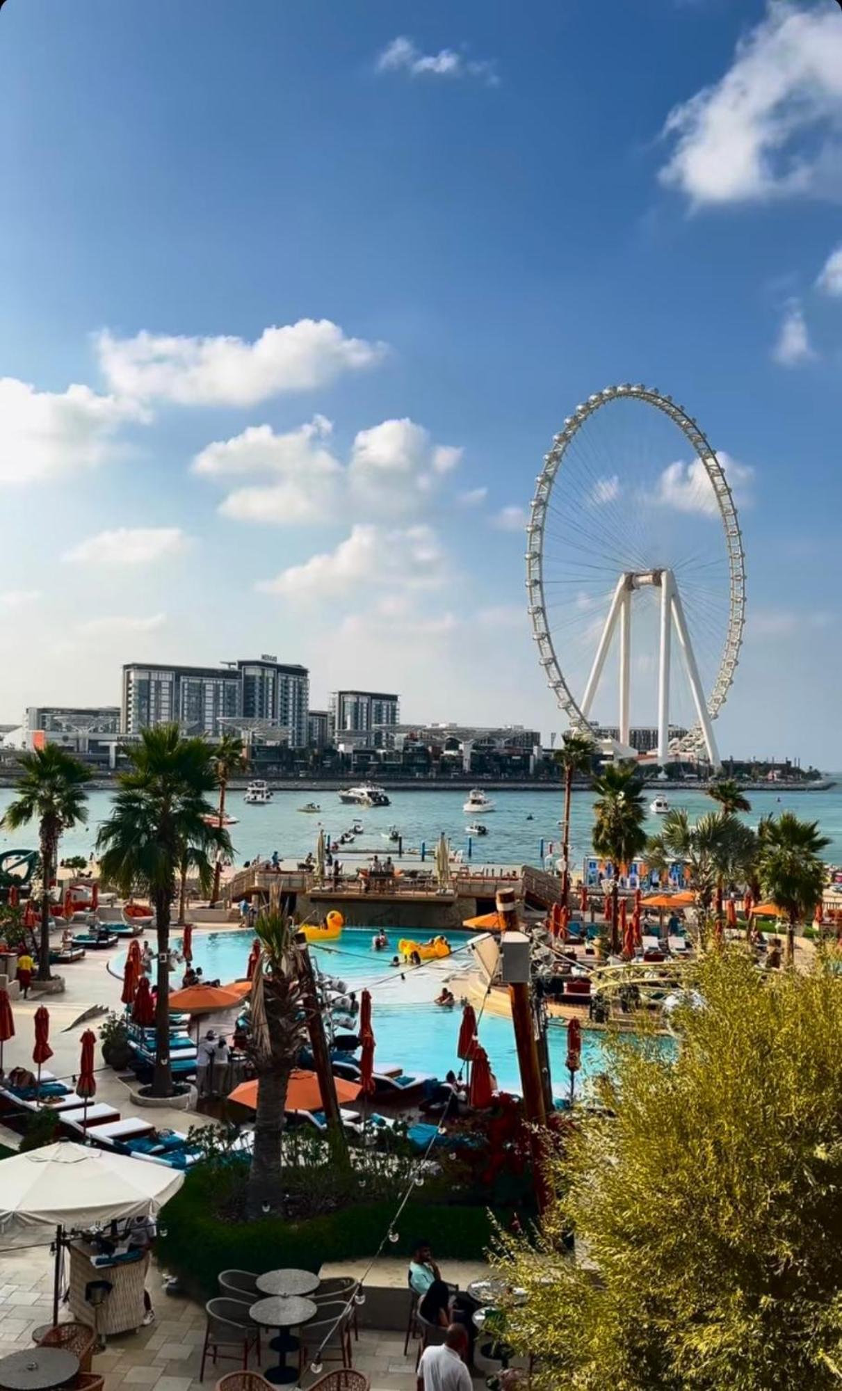 Seaview Beach Hostel Jbr - Walk To Beach - Gym - Pool - Metro Station Dubai Ngoại thất bức ảnh