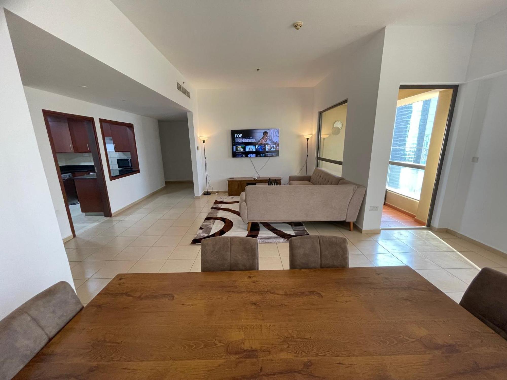 Seaview Beach Hostel Jbr - Walk To Beach - Gym - Pool - Metro Station Dubai Ngoại thất bức ảnh